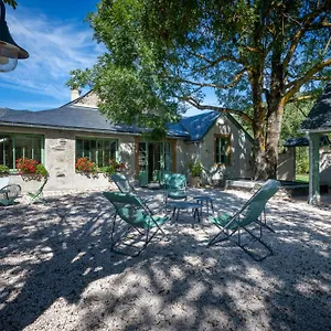 Grange Rénovée En Gîte/maison/chalet Hébergement de vacances